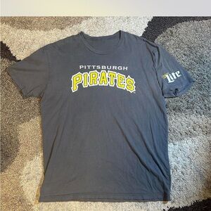 Pittsburgh Pirates Graphic T-Shirt